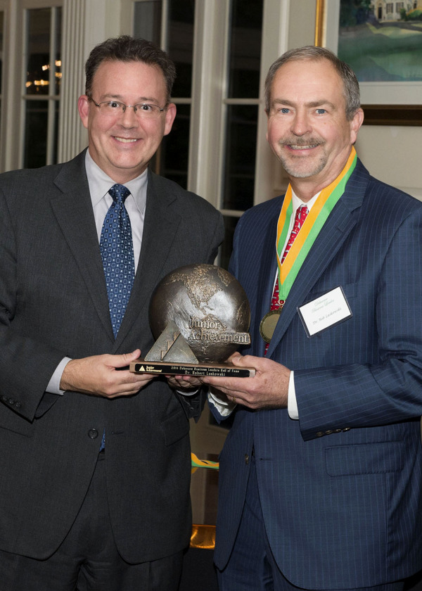 Rob Eppes, president of Junior Achievement of Delaware Inc., welcomes President and CEO Robert J. Laskowski, M.D., MBA, to the Delaware Business Leaders Hall of Fame. Photo credit: RichardDubroff/FinalFocus